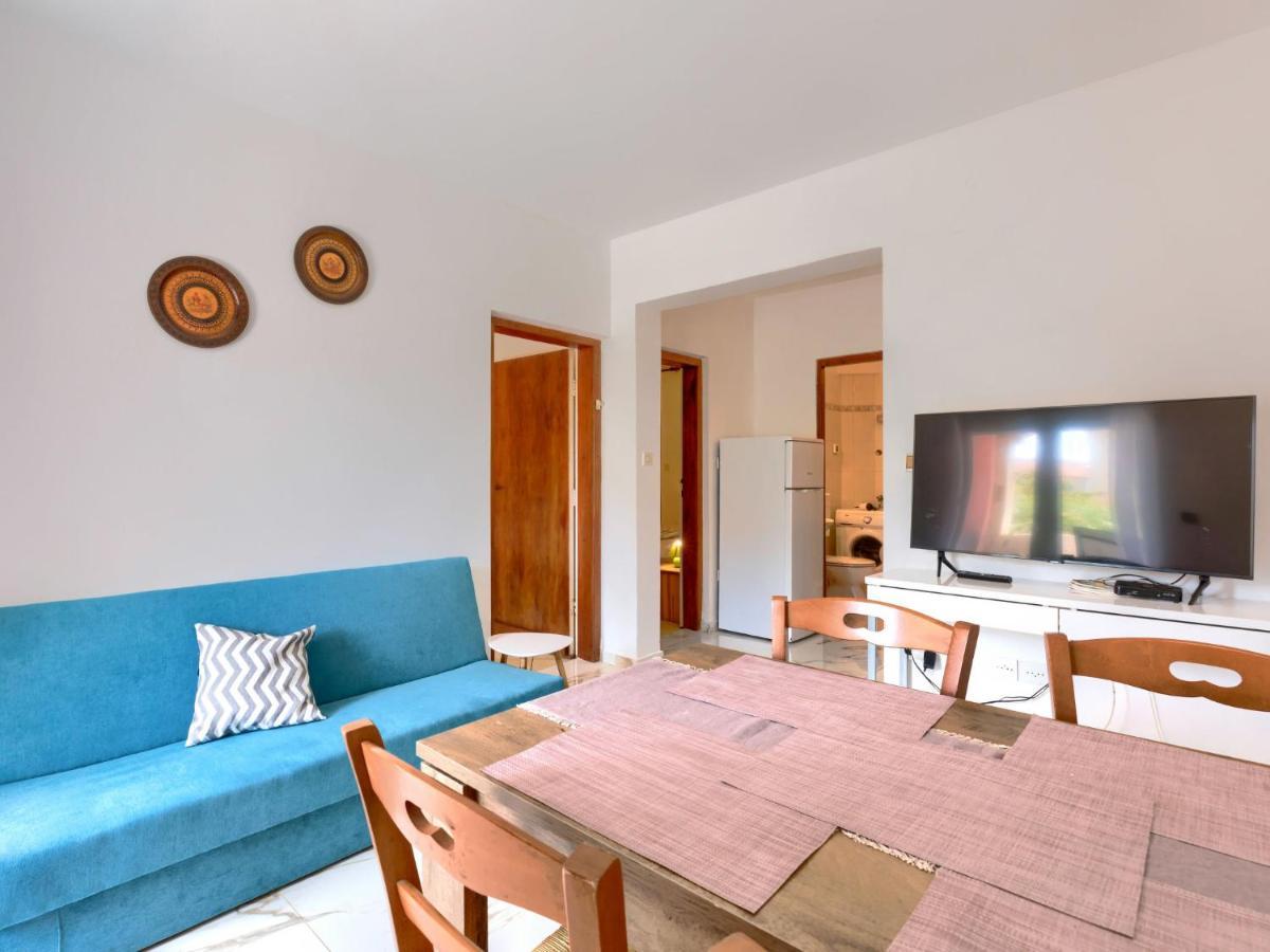 Apartment Romantika - Roj108 By Interhome
