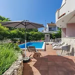 Apartment Romantika - Roj108 By Interhome
